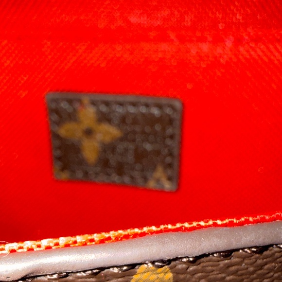 Designer inspired Brown Monogram Crossbody Bag - Picture 11 of 11